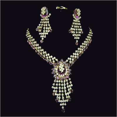 Fashion Necklace Set