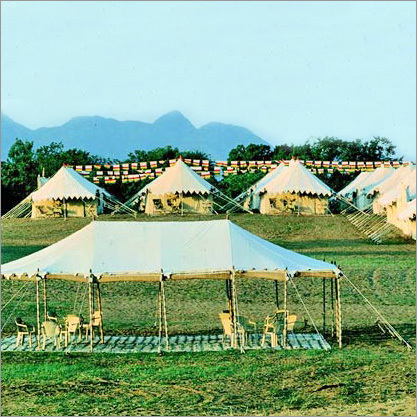 Deluxe Camping Tent Deluxe Camping Tent