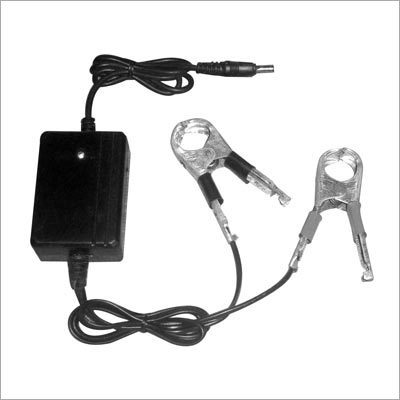 Cellphone battery charger