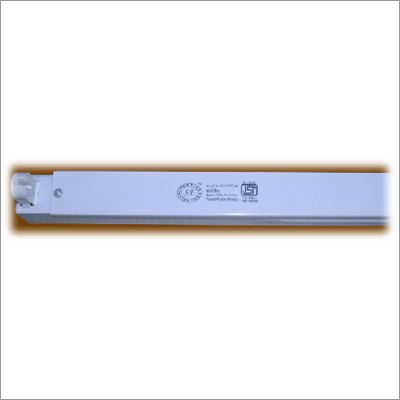 1X28W Tube Light Fitting without Reflector