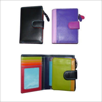 Ladies Bi-Fold Wallets