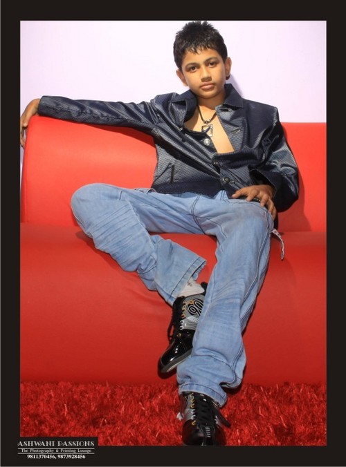 PORTFOLIO KID MALE