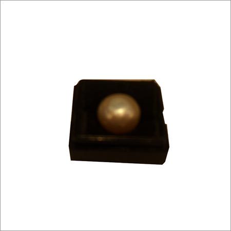 Pearl Nose Pin