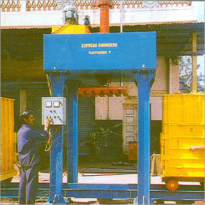 Modern Hydraulic Baling Presses