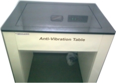 ANTI-VIBRATION TABLE