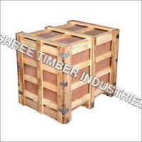 Four Way Wooden Pallet - Wood, Customizable Dimensions | High Load Bearing Capacity, Moisture Resistance, Ippc Certified
