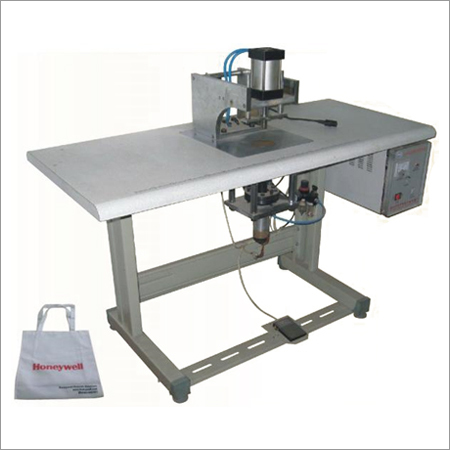 Soft Loop Handle Punch Machine