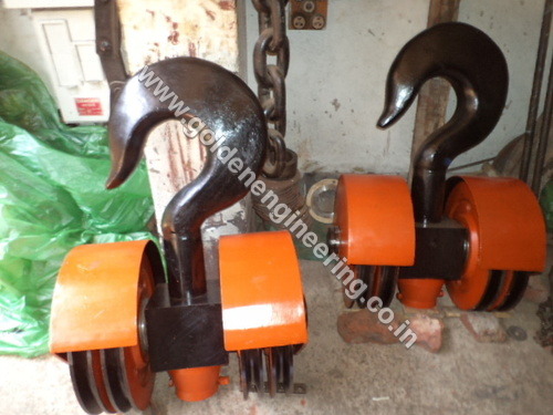 Crane Pulley Block - Malleable Iron, Variable Size, Orange | High Strength, Durable Design, Efficient Lifting, Multiple Sheaves