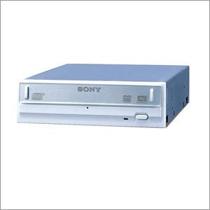 DRU 820A - 148x176x41 mm Silver SATA Optical Drive | Dual-Layer Read, High Speed, Reliable Operation