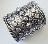 6009 - Silver 70x50mm | Handcrafted Durable Polished Bohemian Metal Bracelet