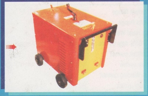 Welding Transformer [ yr/ oil/ pulled ]