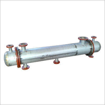 Industrial Heat Exchanger - Steel Alloy, 200-500 mm Diameter, 1-5 m Length, 10-40 Bar Pressure Rating | Efficient Transfer, Versatile Usage, Durable, Compact Design