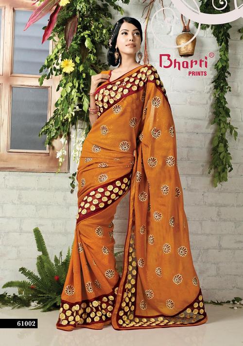 Womens Beautiful Crape Sarees