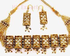 Lac Necklace