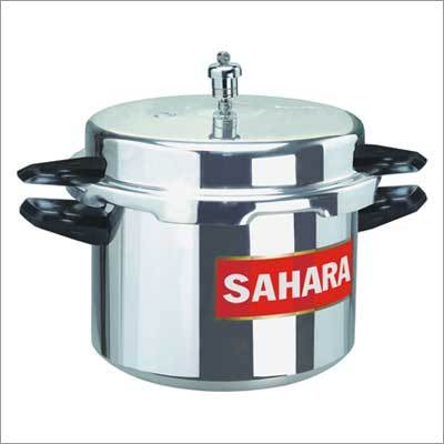 22 Litre Pressure Cookers