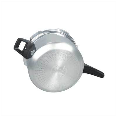 Aluminium Pressure Cookers