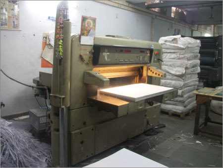 Paper Cutting Machine (POLOR)