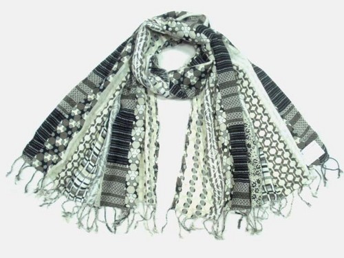 Cotton patch print scarf with fringes