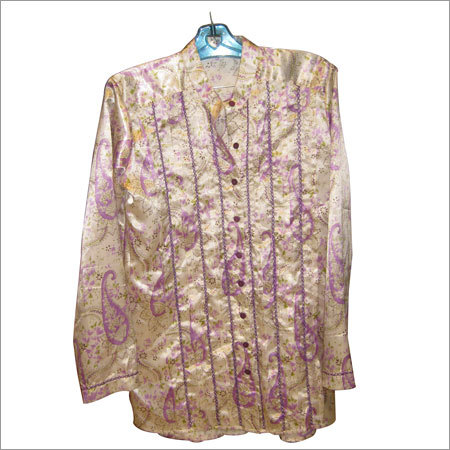 Women Wear Kurta