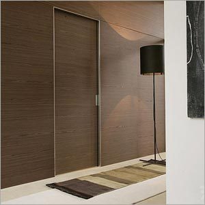 Quadra Flush Door