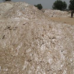 Mica Medium