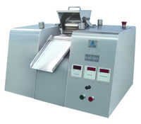 Lab Triple Roller Mill
