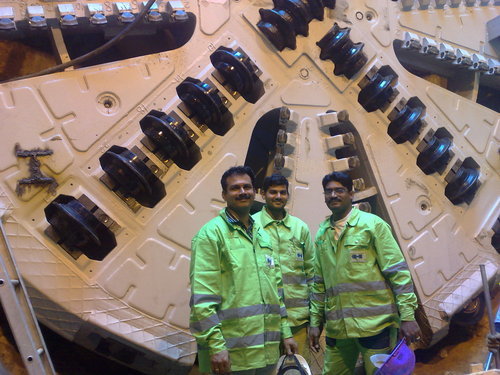 Steel Cutter - 10ft Diameter, 5m Cutting Depth, 2000hp, 40 Teeth, Durable, Efficient, Powerful, Reliable, Precise, Versatile
