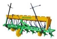 Maize Planter - 4 Rows, Adjustable Row & Plant Spacing, Agitator & Orifice Fertilizer Metering | Durable, Easy To Use, Robust Design, Efficient Planting