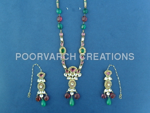 Precious Stone Necklace Set