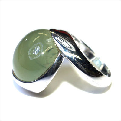 Trendy Single Stone Silver Rings