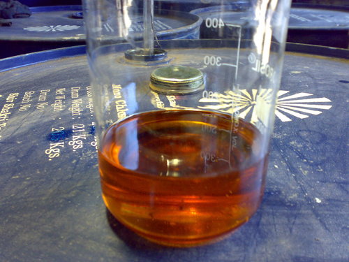 Phenol 99 % (Cristal & Liquid )