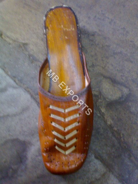 Brown Indian Ladies Slipper Manufacturers 