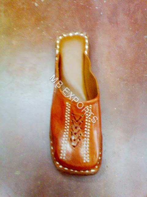 indian ladies leather slipper manufacturers 