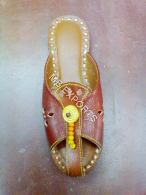 leather sandals for ladies in india