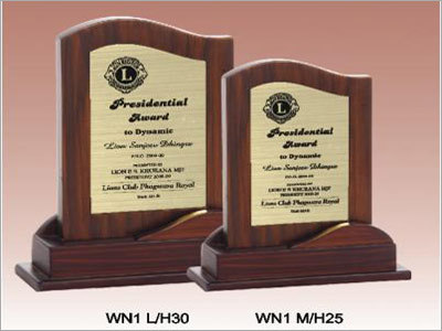 Awards, Trophies & Mementos