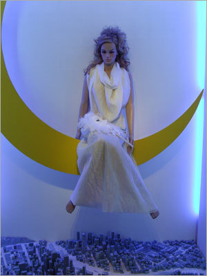 Sitting Female Mannequins