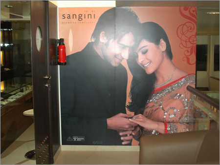 Indoor High Format Printing