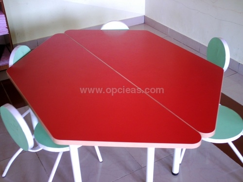 Hexegan shape Desk with chairs