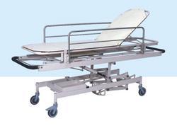 TROUMA CARE TROLLEY