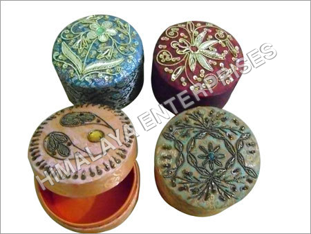 Flock Jewellery Boxes Design: Hand Embroidered