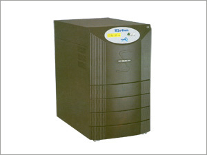 Delta UPS - 1-10 kVA, 490-550x225-350x325-660 mm, IP20 | Wide Input, Galvanic Isolation, Scalable Runtime, Pure Sine Wave, Intelligent Battery Management