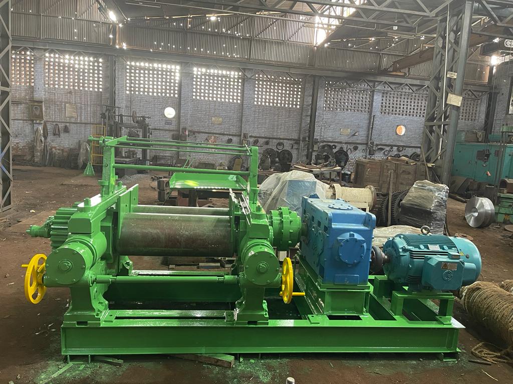 Rubber Mixing Mill 18