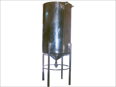 Syrup Storage Tank