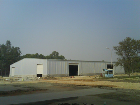 Cream Pre Engineered Metal Buildings
