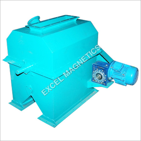 Inline Magnetic Separator - Color: Blue