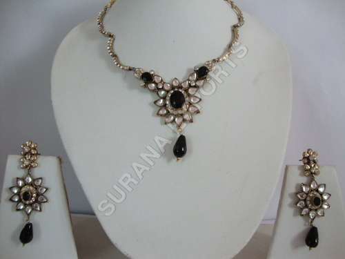 Artificial Gold Kundan Necklace