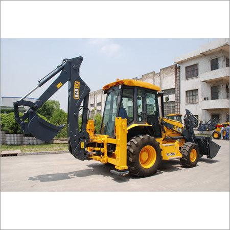 Backhoe Loader (XT876)