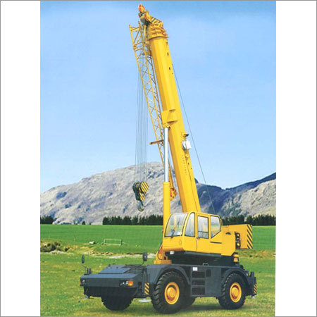 Rough Terrain Cranes Machine