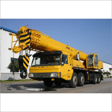 Truck Crane with Five Boom Machine