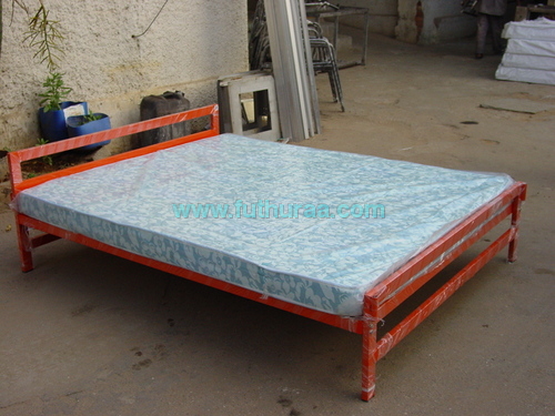 Cots 
